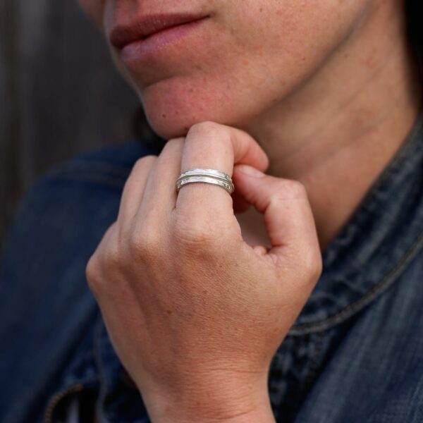 Anillo de plata Linea