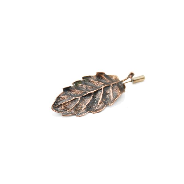 Broche de cobre Roble