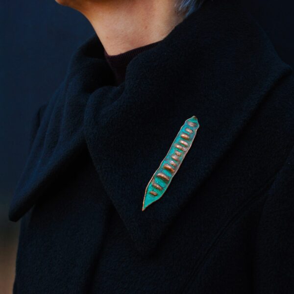 Broche de cobre Albizia