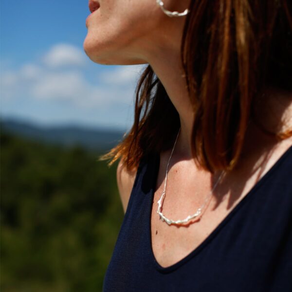 Collar de plata Almendro