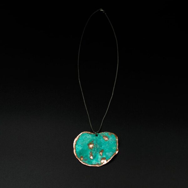 Collar de plata y cobre Leaf
