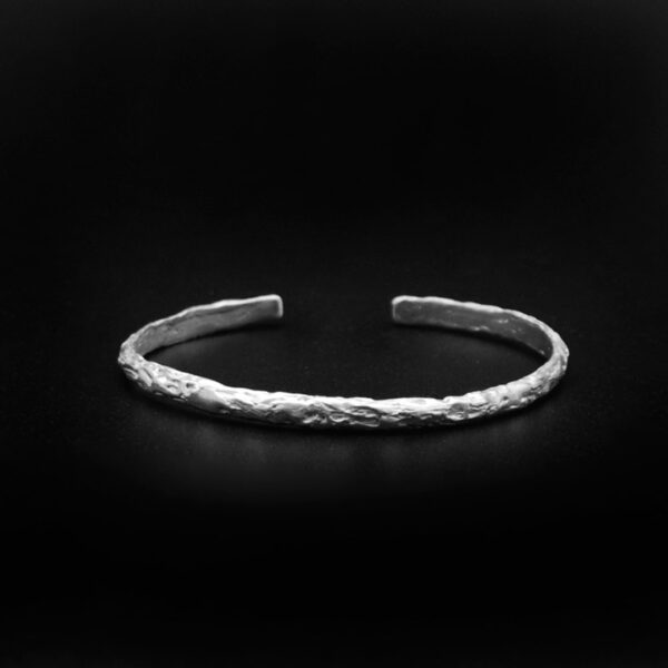 Pulsera de plata Magma