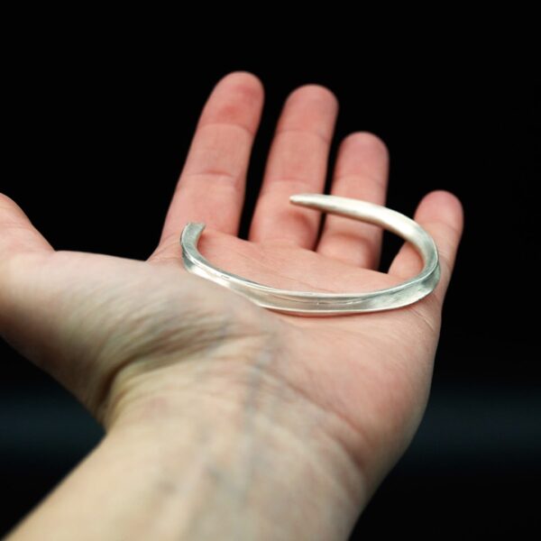 Pulsera de plata Tribal